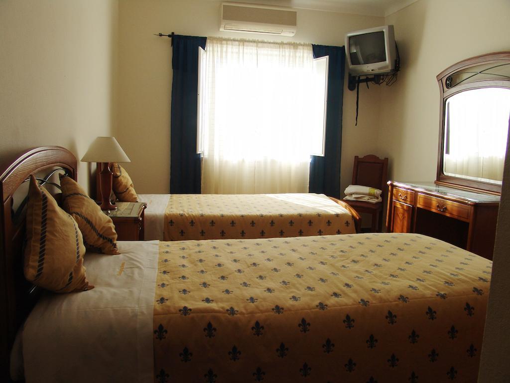 Gasthaus A Deolinda Santiago do Cacém Zimmer foto